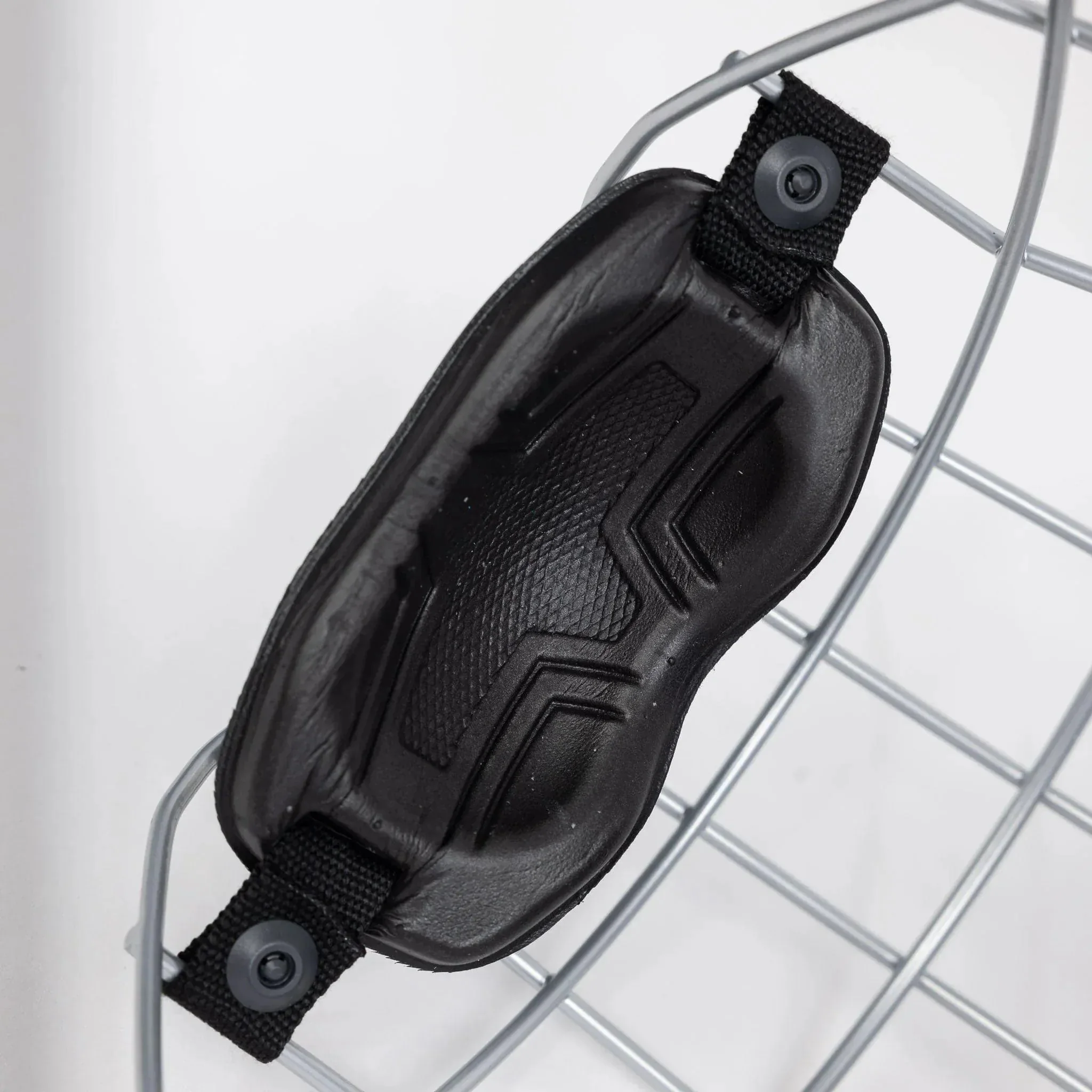 Bauer Re-AKT 65 Hockey Helmet / Cage Combo - Image 6