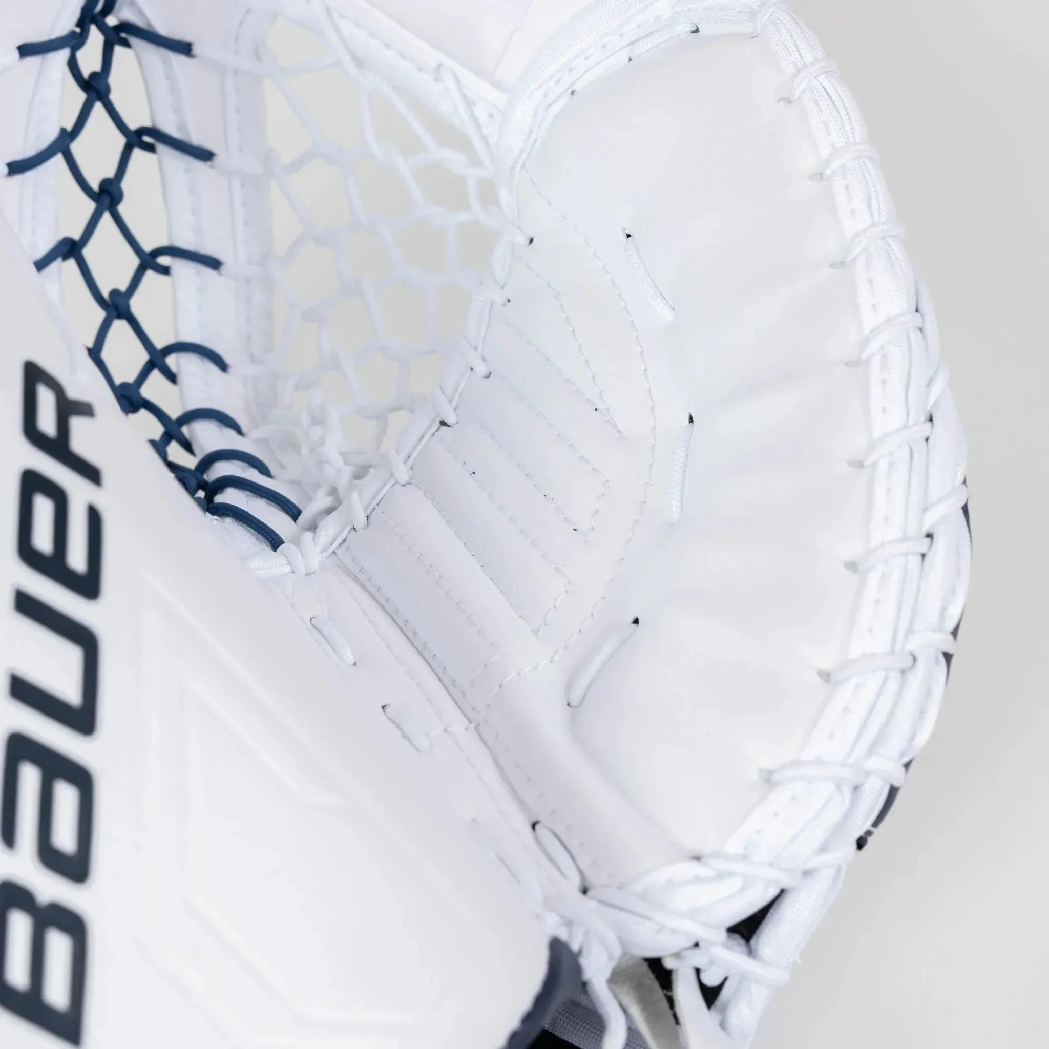 Bauer Supreme M5 Pro Intermediate Goalie Catcher - Image 11