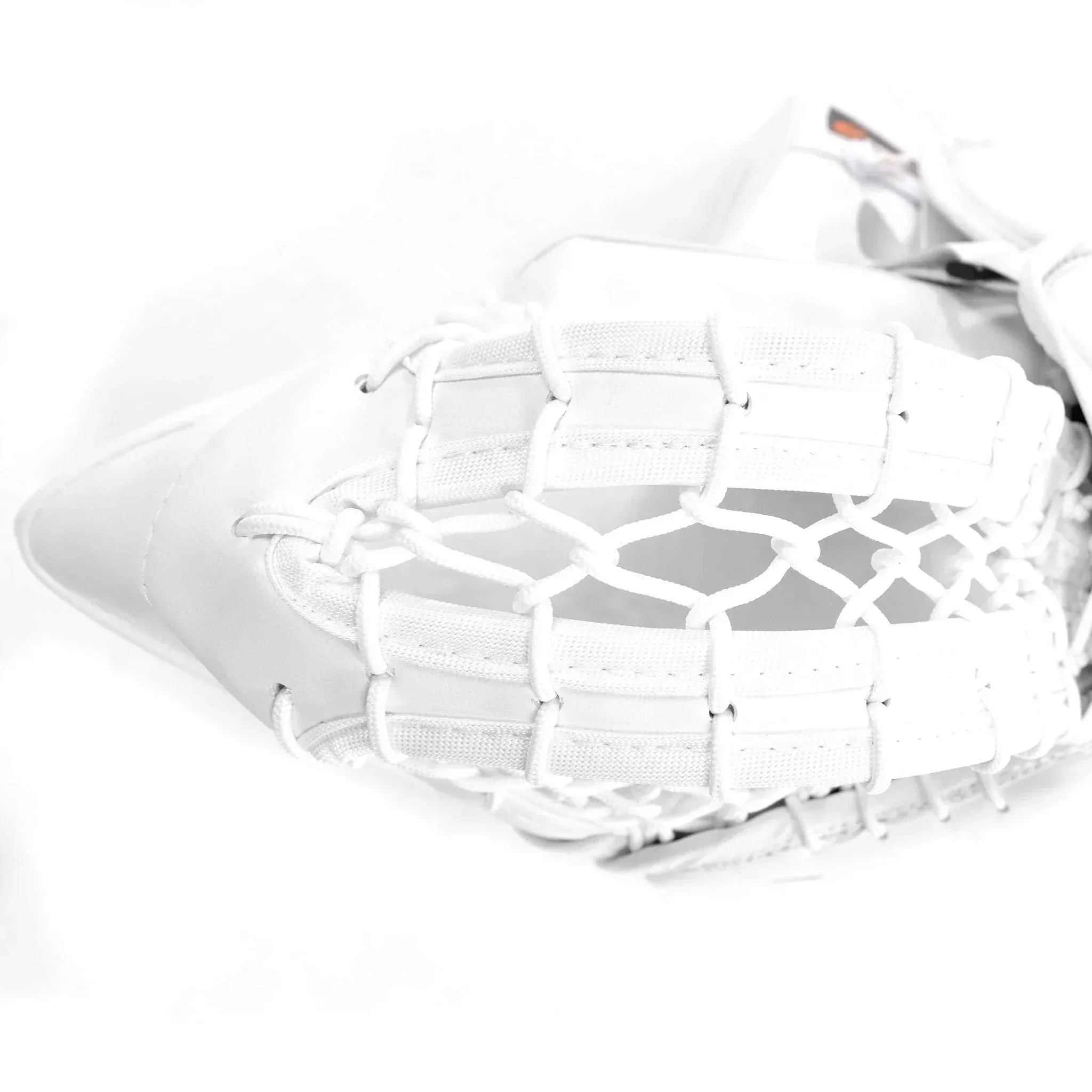 Bauer Supreme M5 Pro Intermediate Goalie Catcher - Image 15
