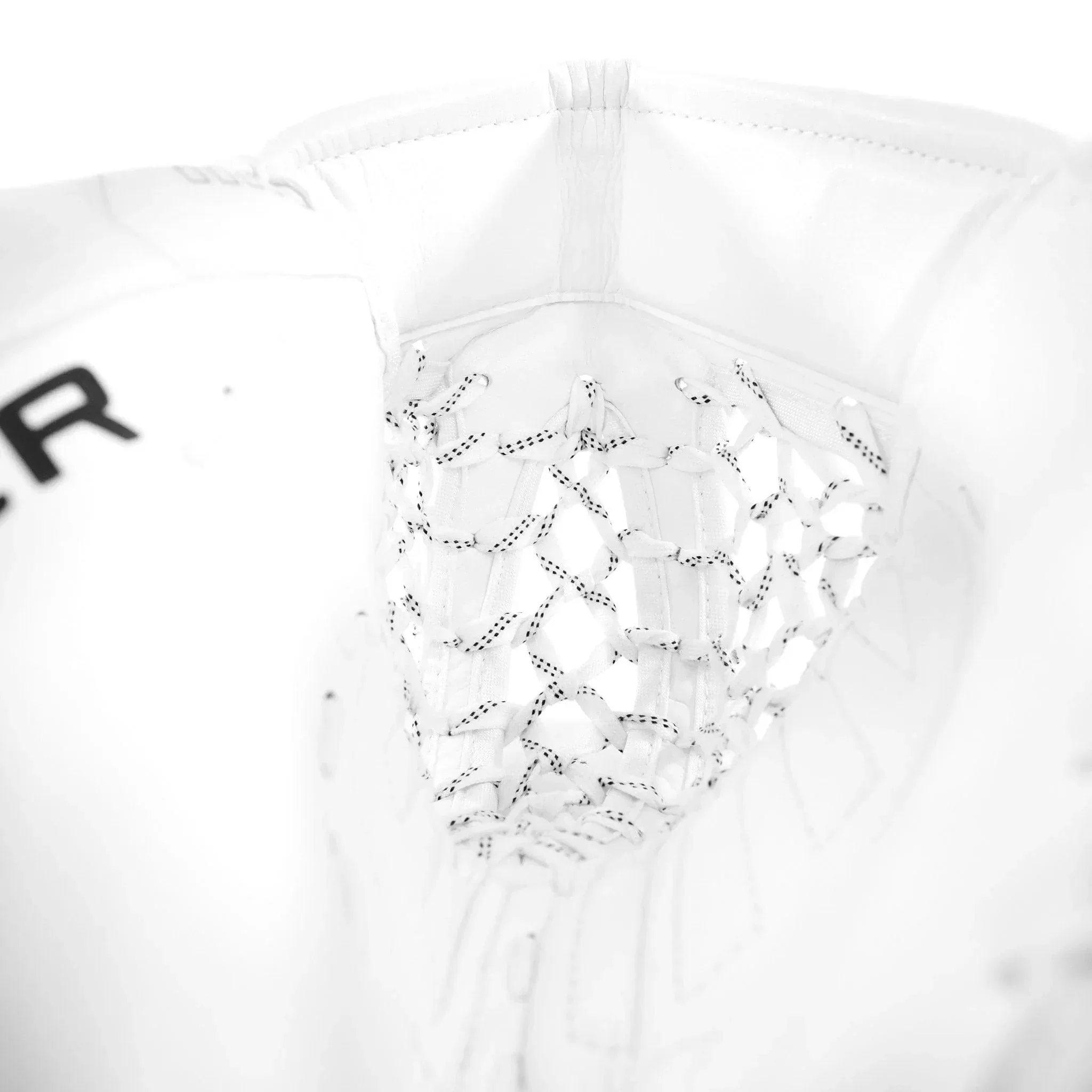 Bauer Supreme M5 Pro Intermediate Goalie Catcher - Image 17