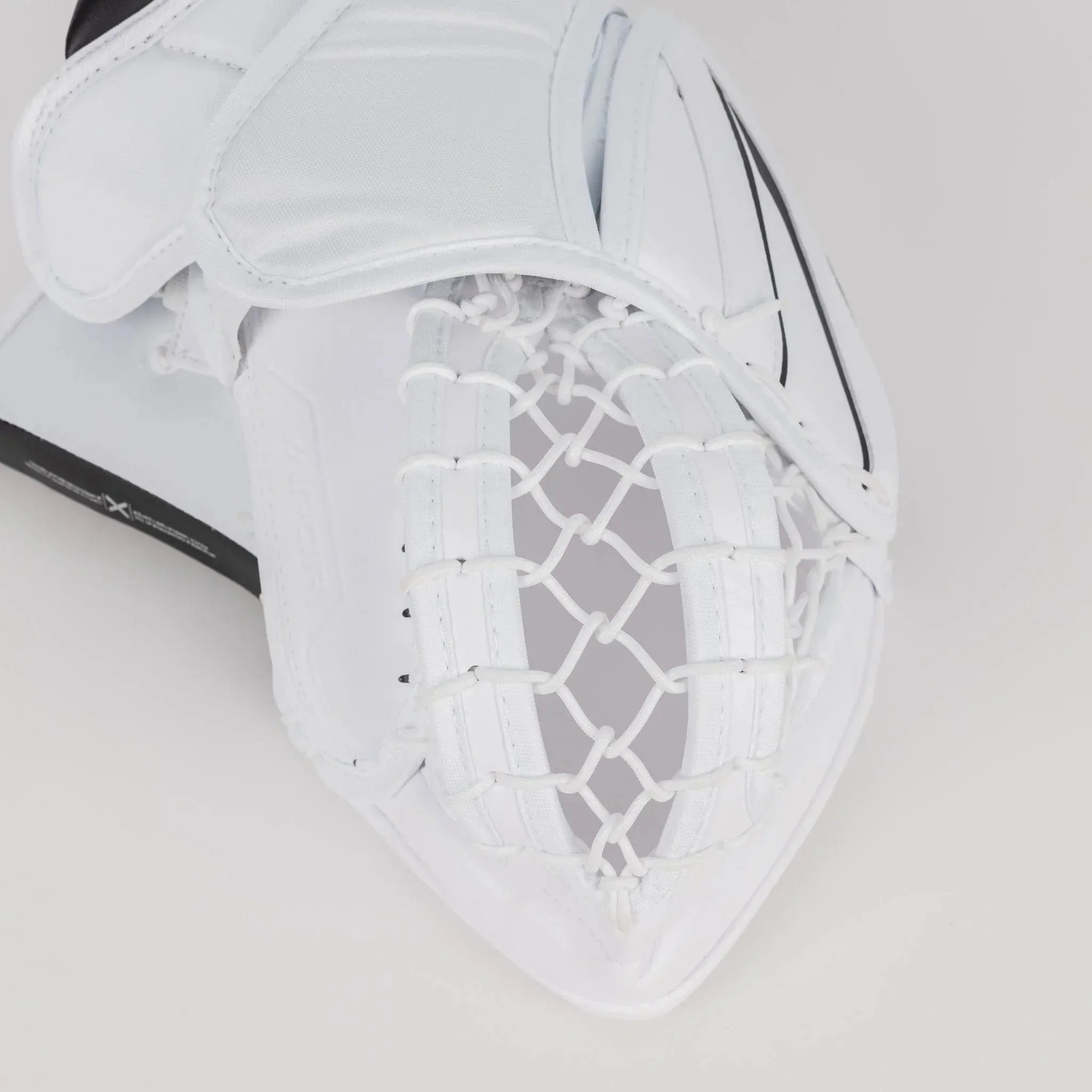 Bauer Vapor HyperLite2 Senior Goalie Catcher - Image 19