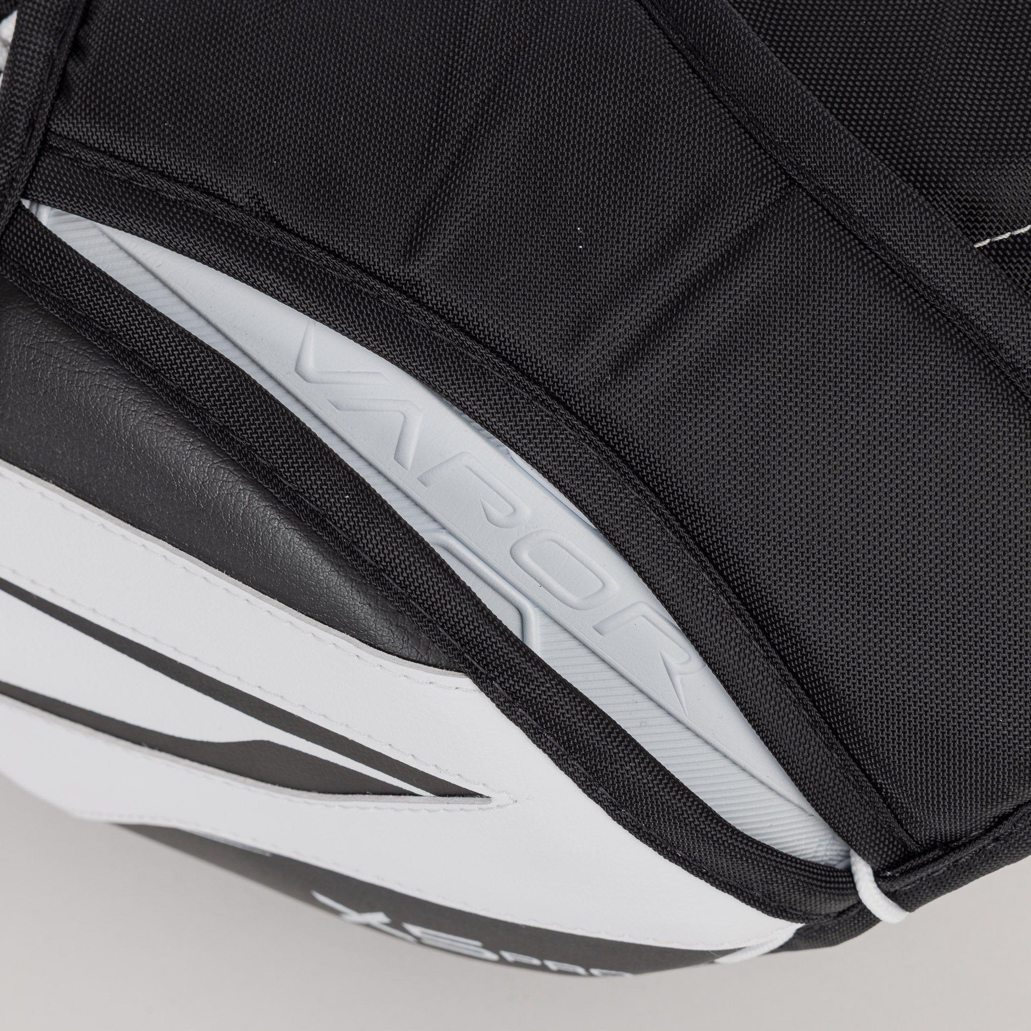 Bauer Vapor X5 Pro Intermediate Goalie Catcher - Image 24
