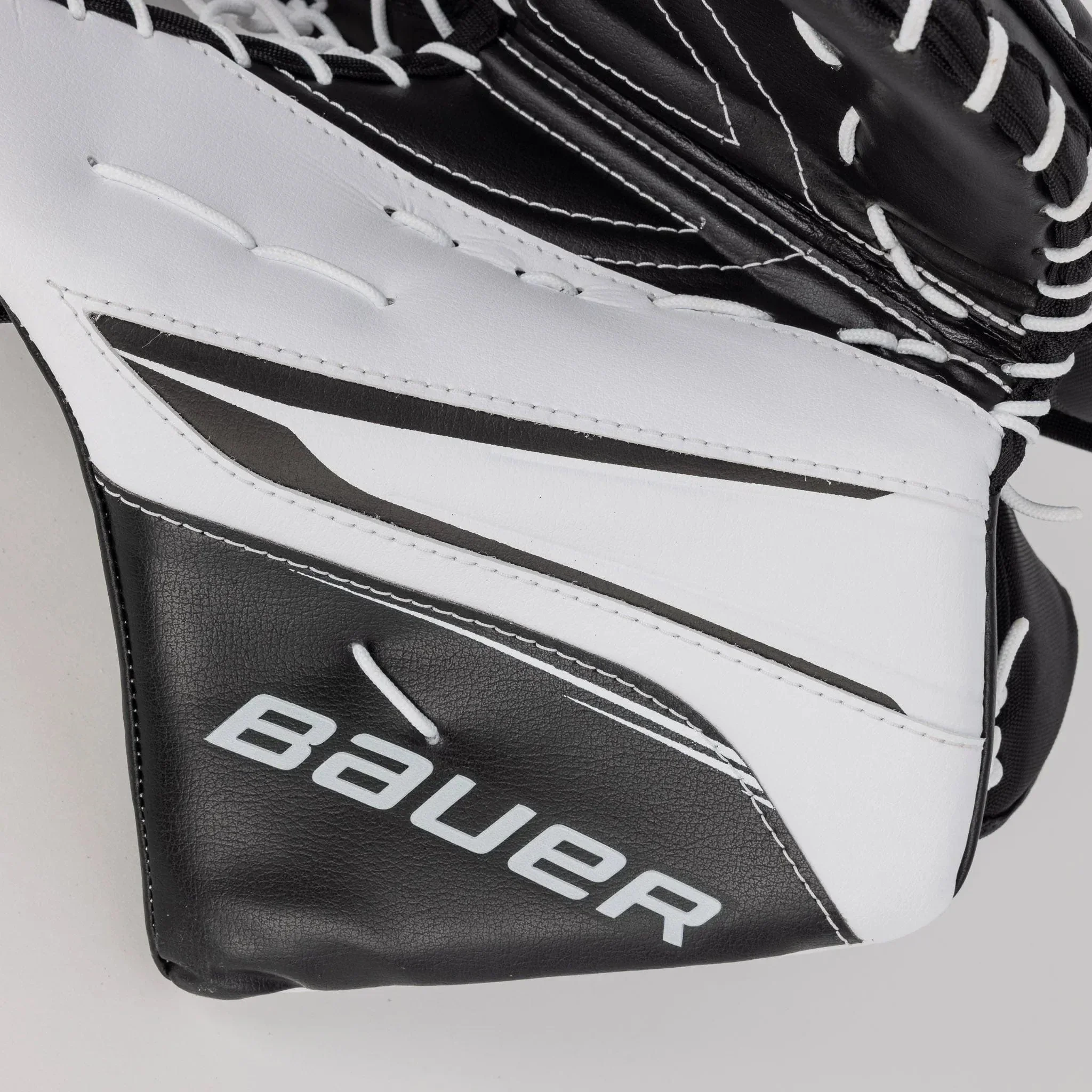 Bauer Vapor X5 Pro Intermediate Goalie Catcher - Image 30