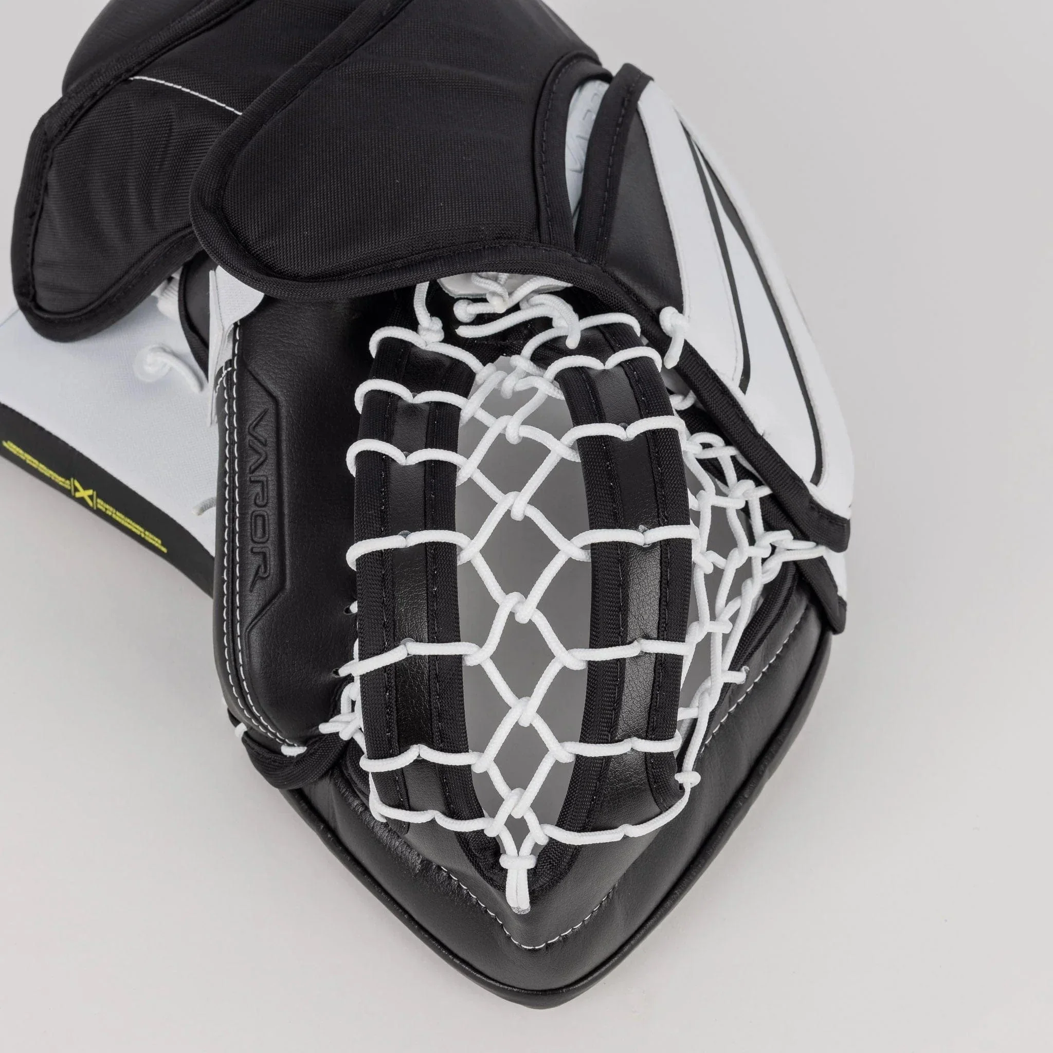 Bauer Vapor X5 Pro Senior Goalie Catcher - Image 32