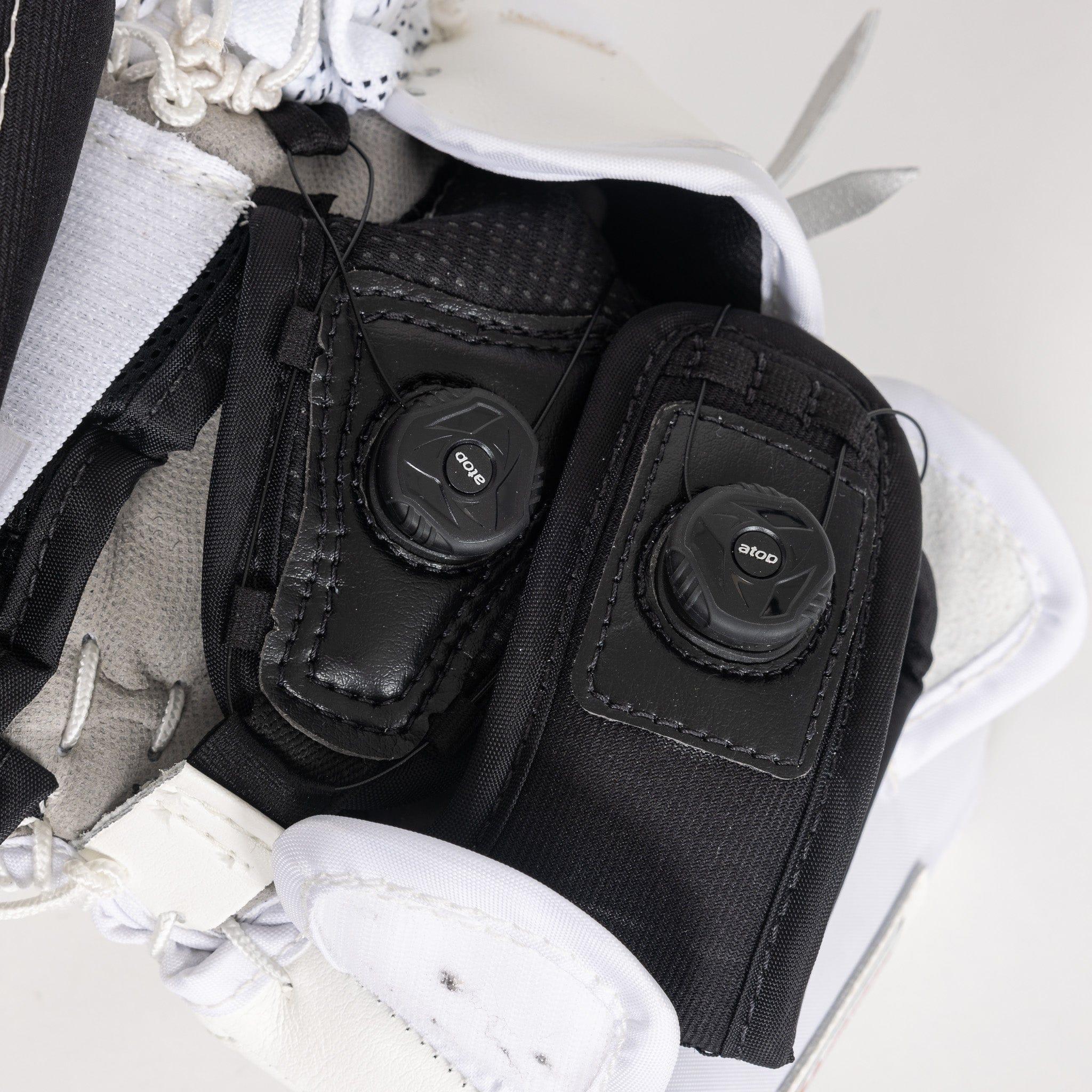 Brian's ICONIK Senior Goalie Catcher - Image 12