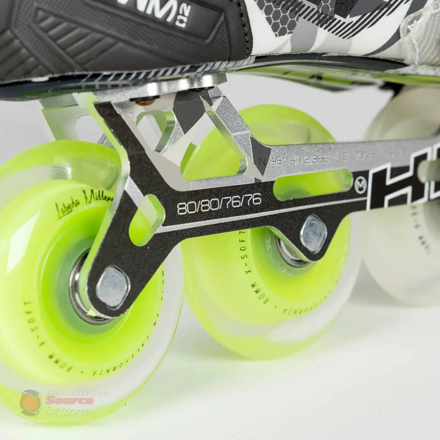 Mission Inhaler WM02 Senior Roller Hockey Skates - Image 12