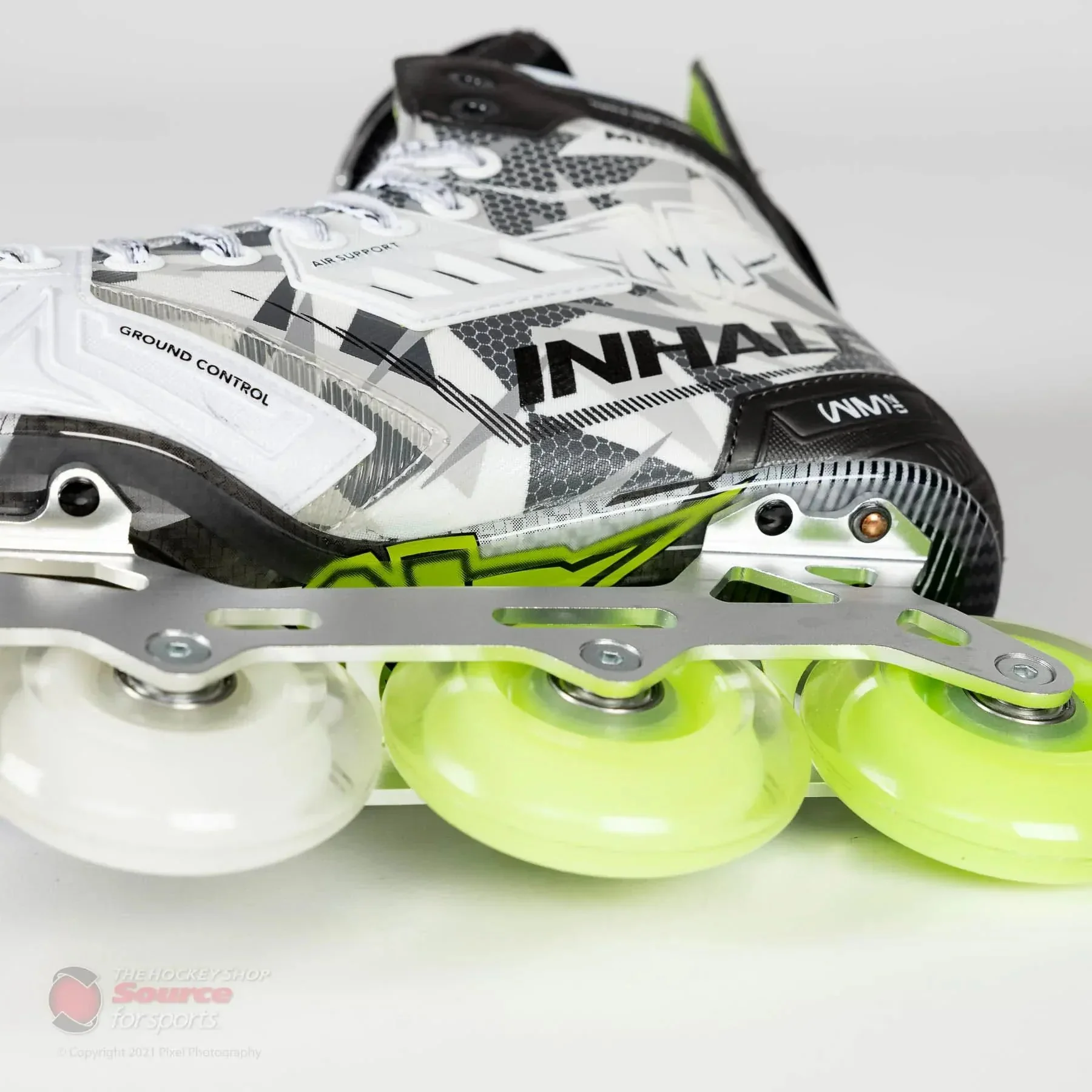 Mission Inhaler WM02 Senior Roller Hockey Skates - Image 9