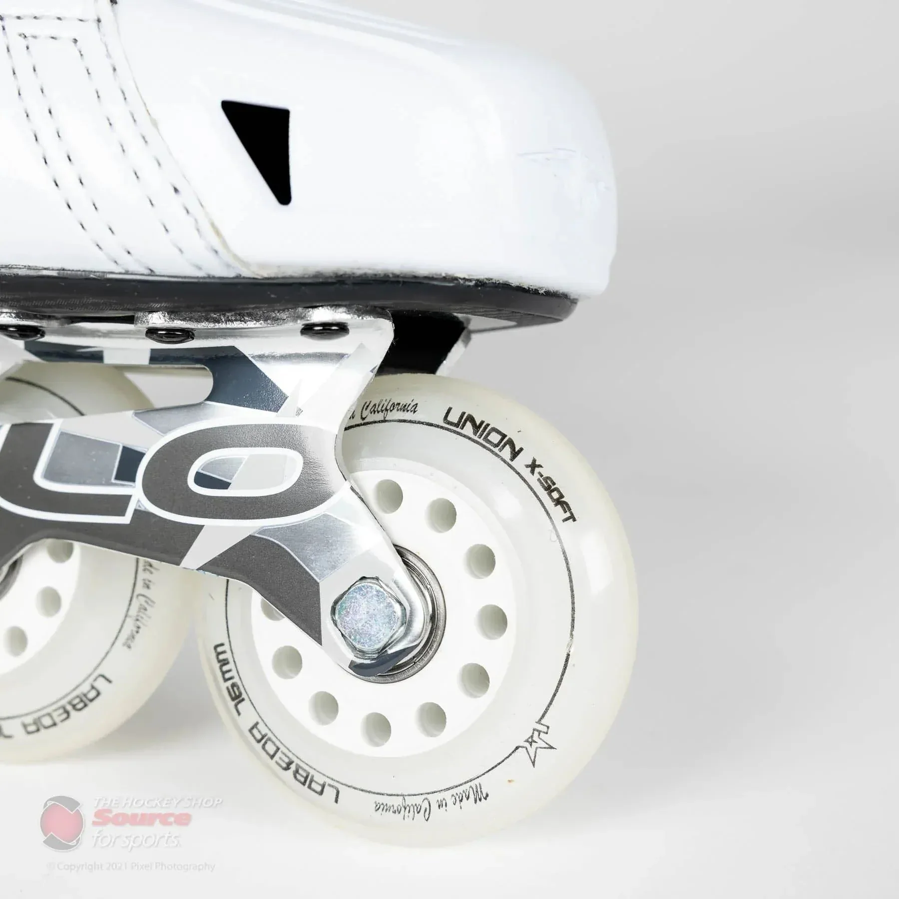 Mission Inhaler WM03 Senior Roller Hockey Skates - Image 15