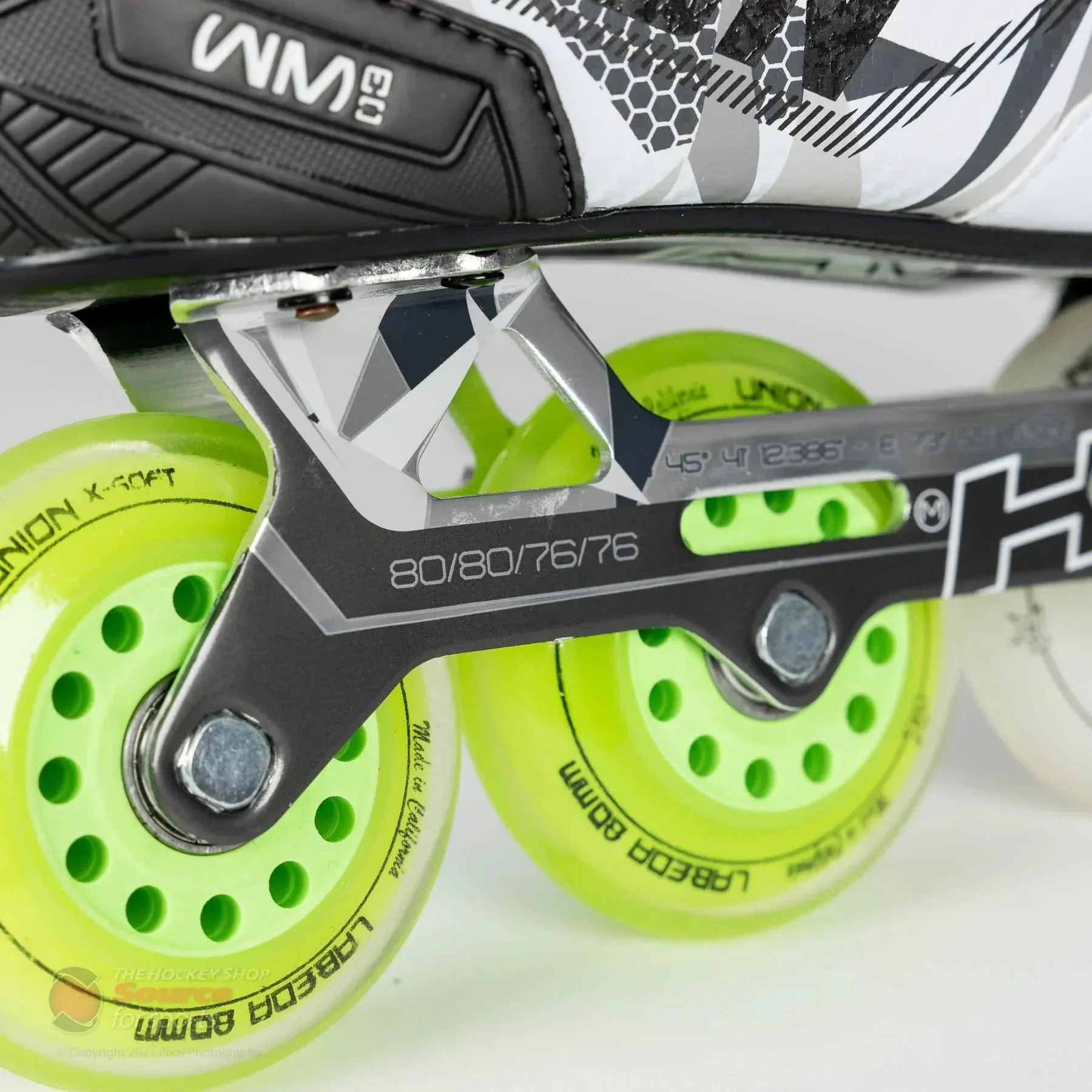 Mission Inhaler WM03 Senior Roller Hockey Skates - Image 7