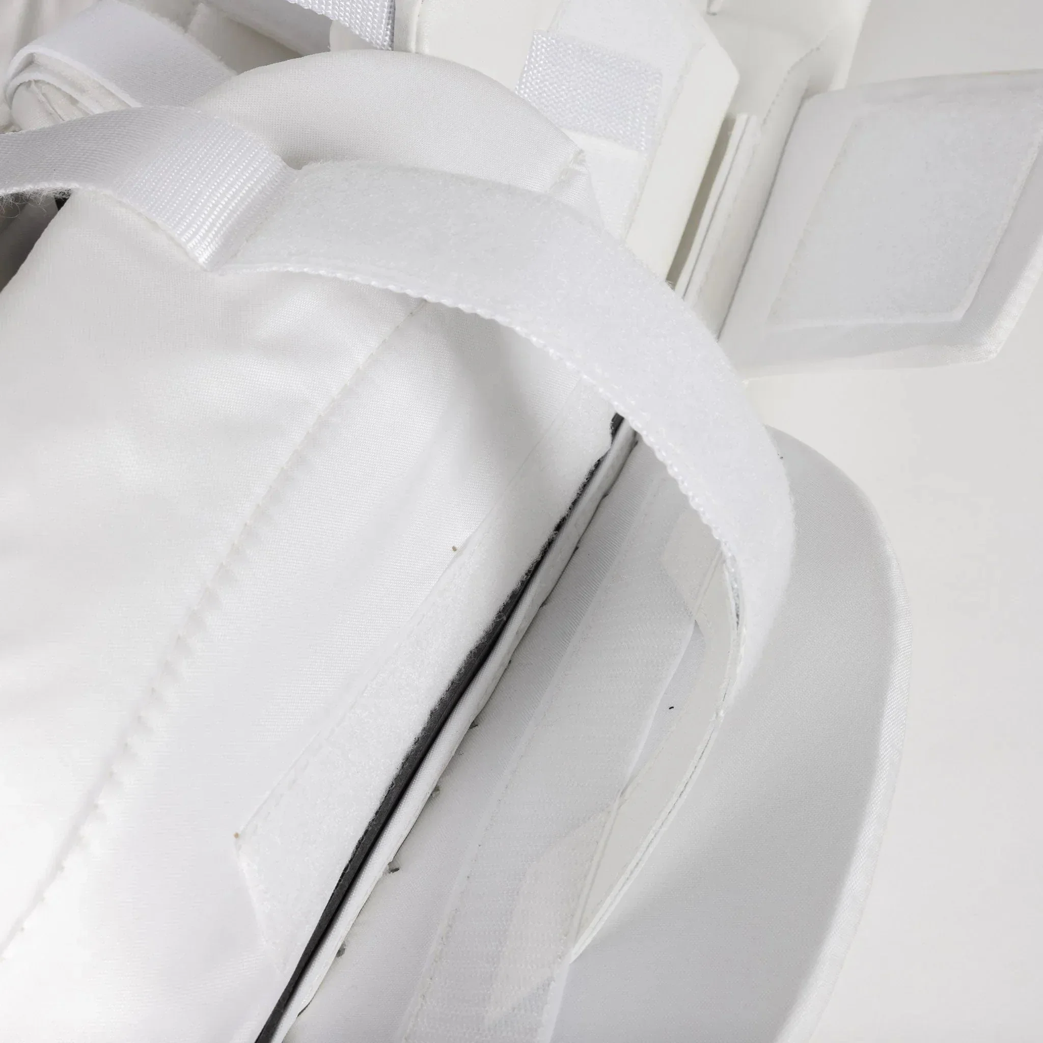 TRUE Catalyst 7X3 Intermediate Goalie Leg Pads - Image 19