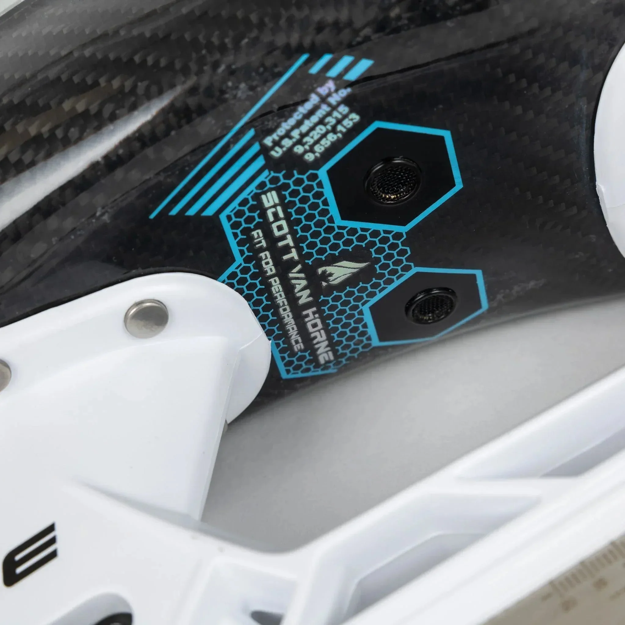 TRUE Catalyst 7X4 Intermediate Hockey Skates - Image 6