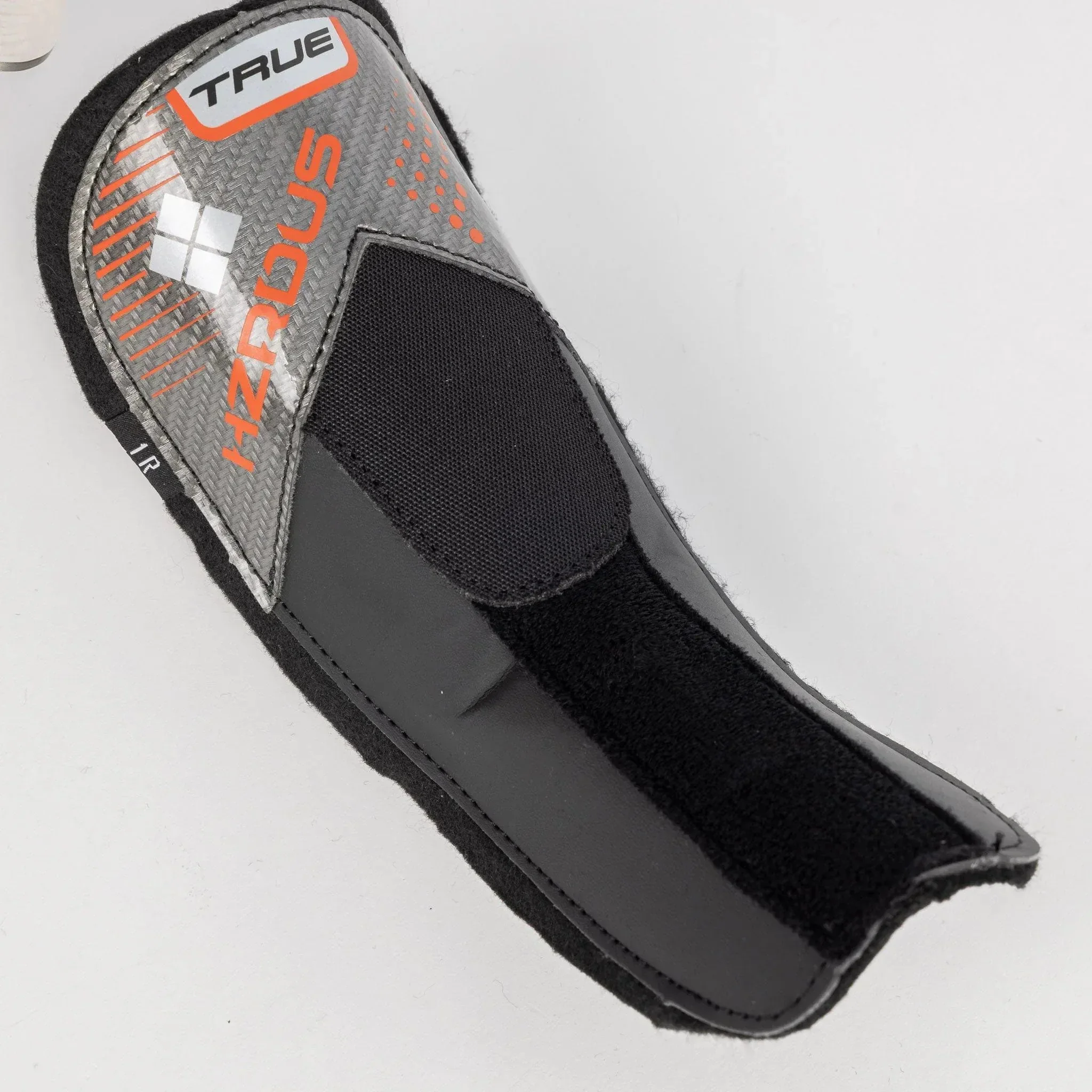 True HZRDUS 5X Intermediate Hockey Skates - Image 10