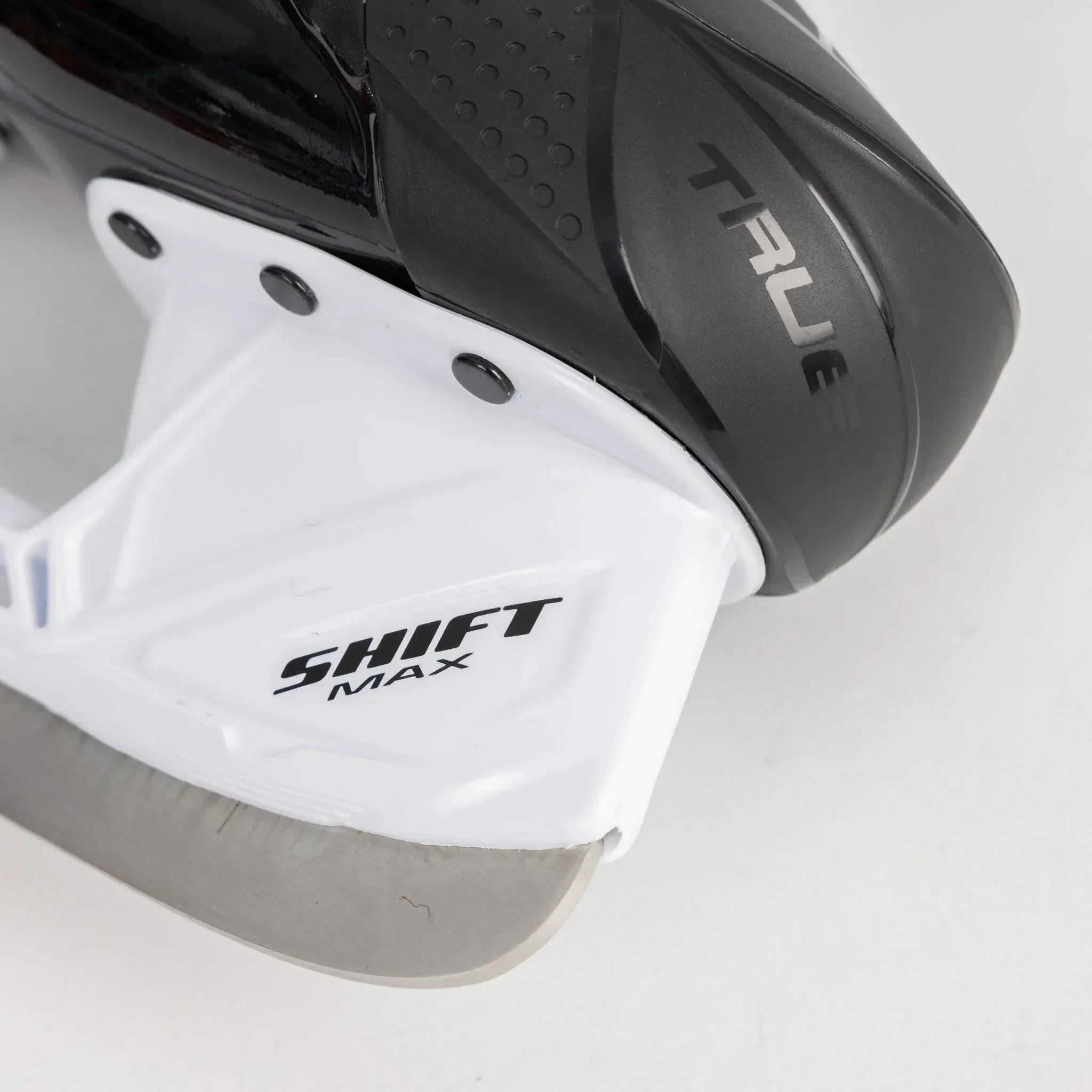 True HZRDUS 5X Intermediate Hockey Skates - Image 12