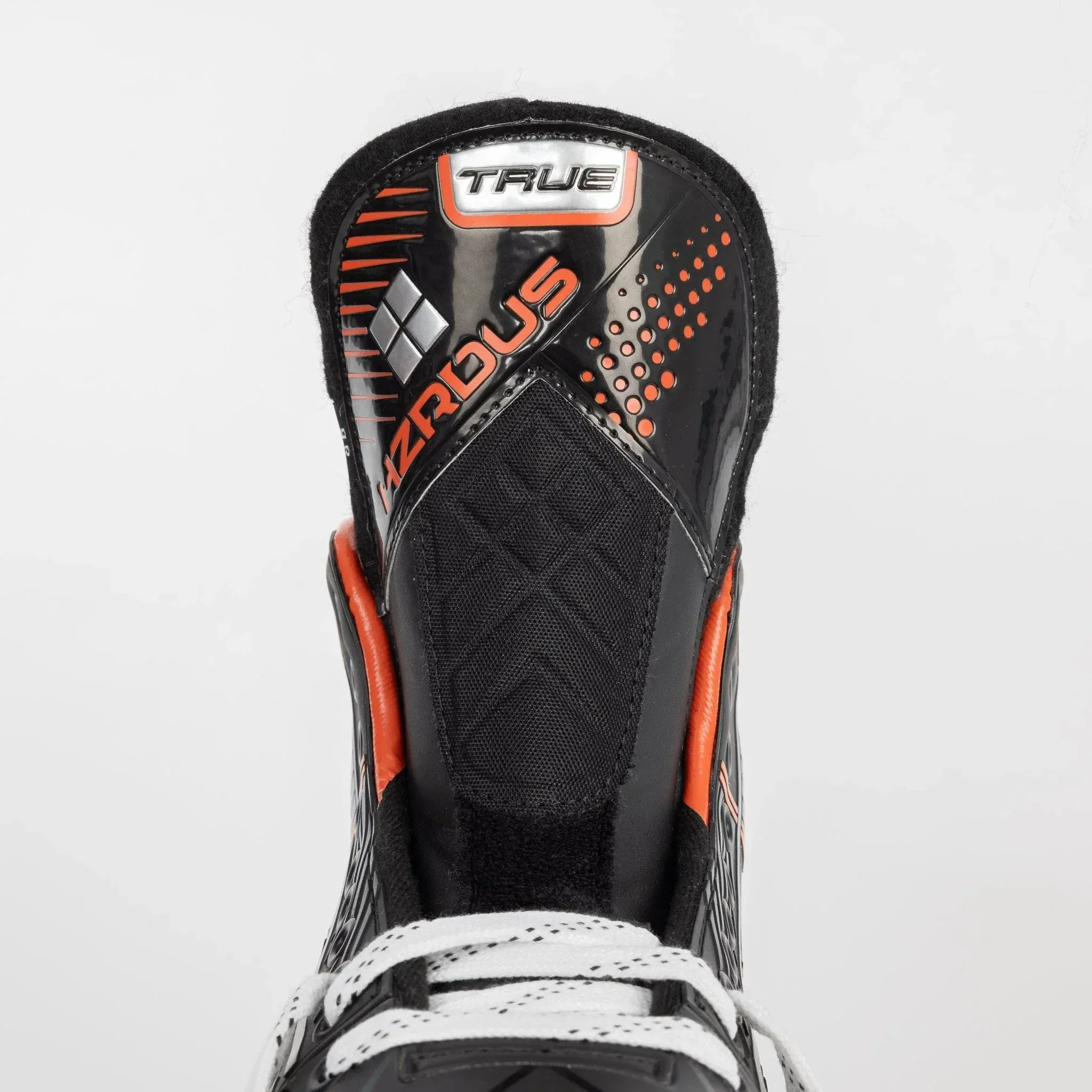 True HZRDUS 7X Intermediate Hockey Skates - Image 6