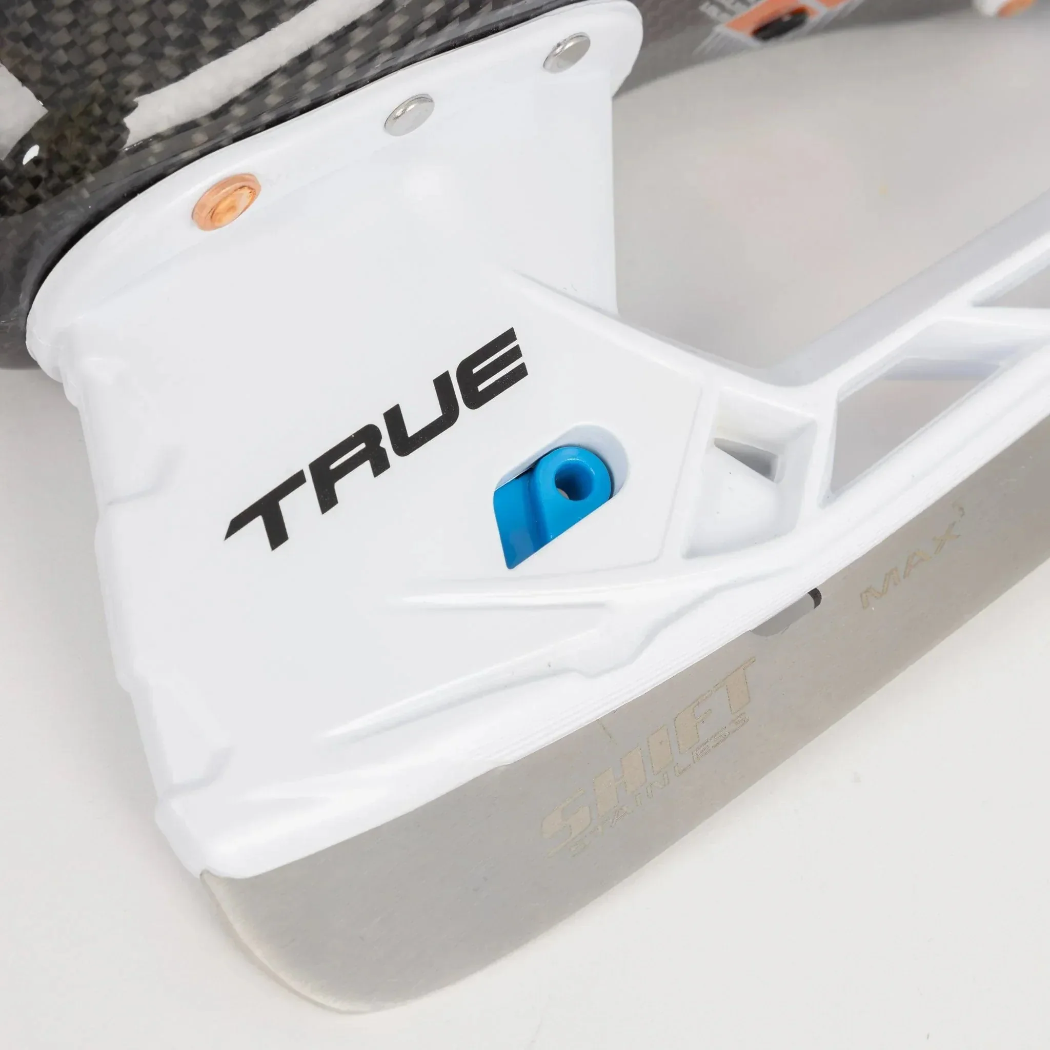 True HZRDUS 9X Intermediate Hockey Skates - Image 8