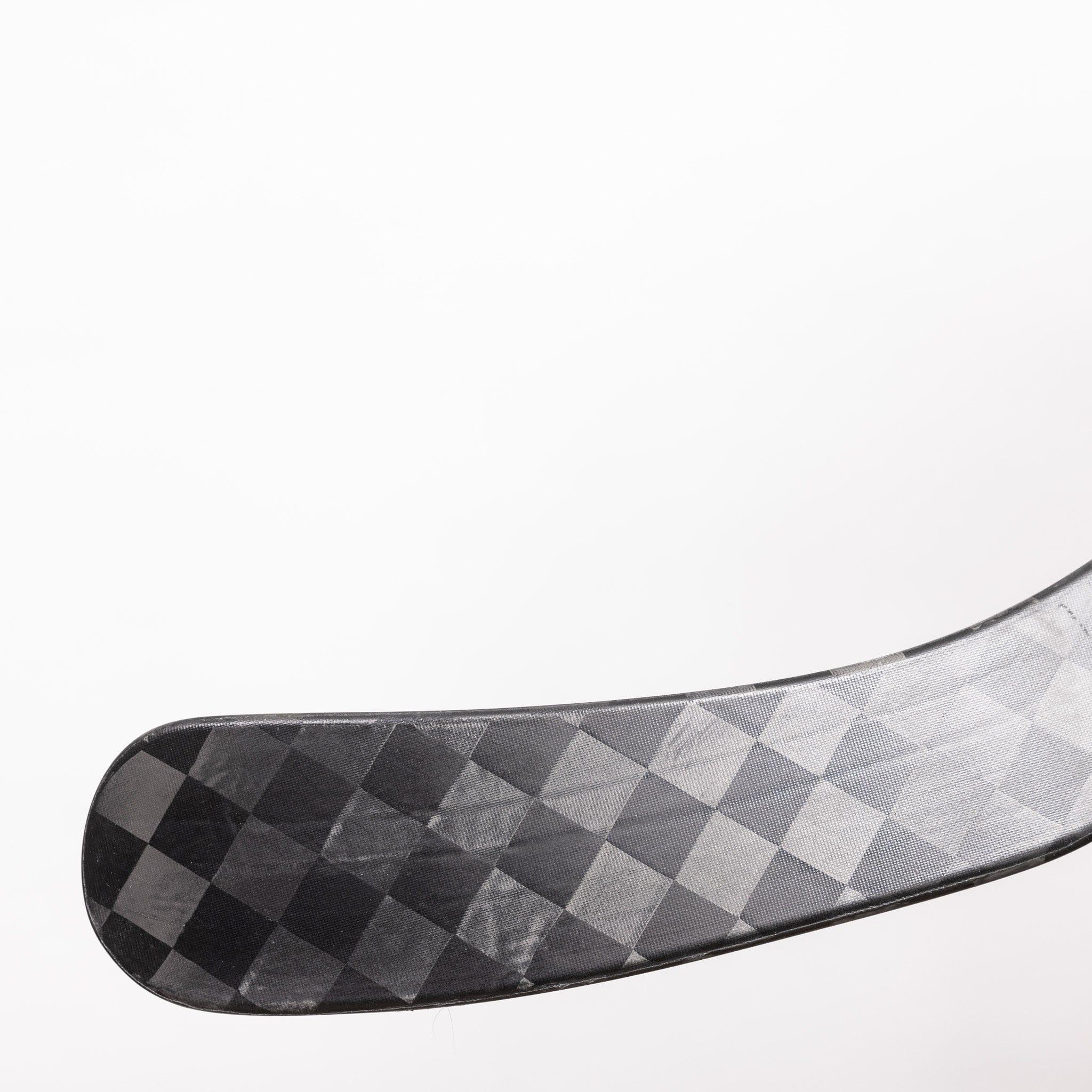 TRUE HZRDUS 9X4 Junior Hockey Stick - 40 Flex - Image 4