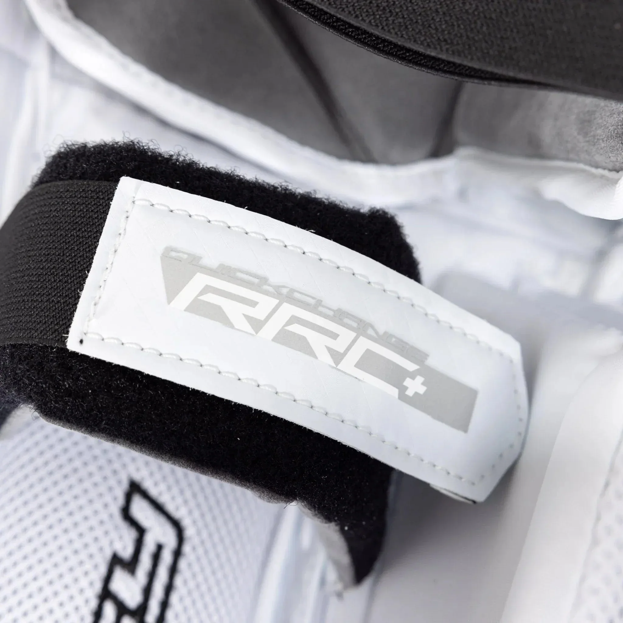 Vaughn Velocity V10 Pro Senior Goalie Leg Pads - Image 18