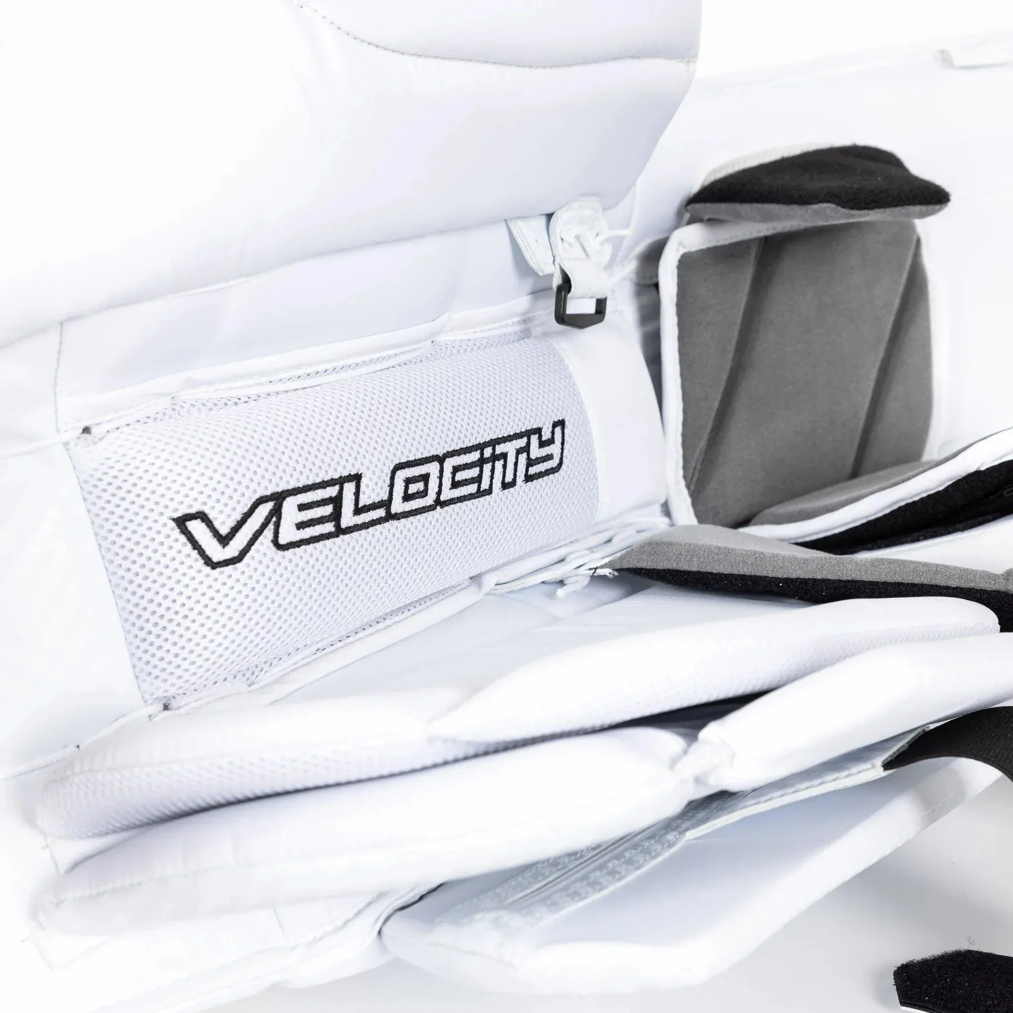 Vaughn Velocity V10 Pro Senior Goalie Leg Pads - Image 21