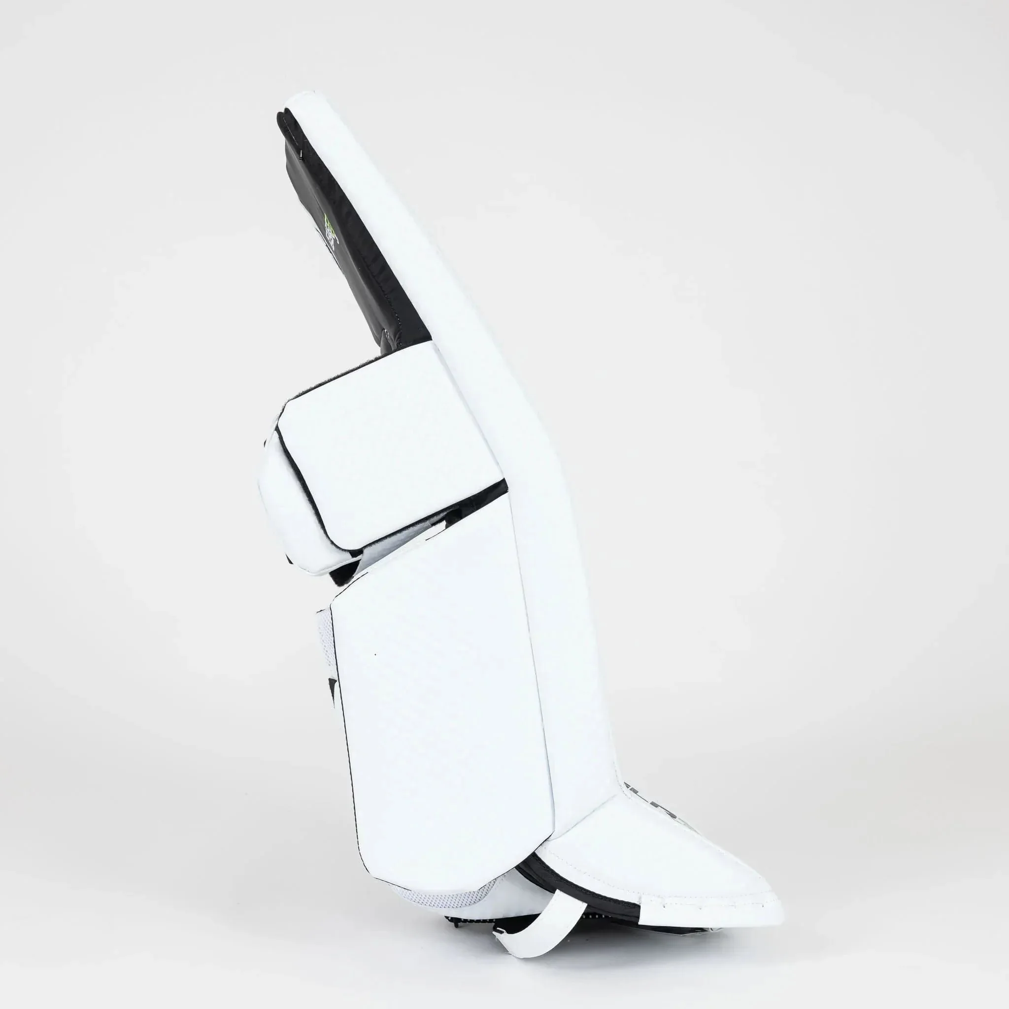 Vaughn Ventus SLR3 Junior Goalie Leg Pads - Image 4