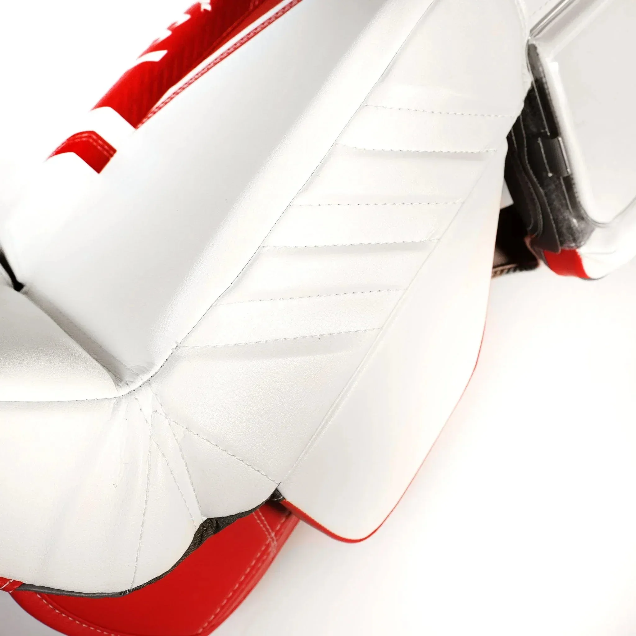 Warrior Ritual G6 E+ Intermediate Goalie Leg Pads - Image 10